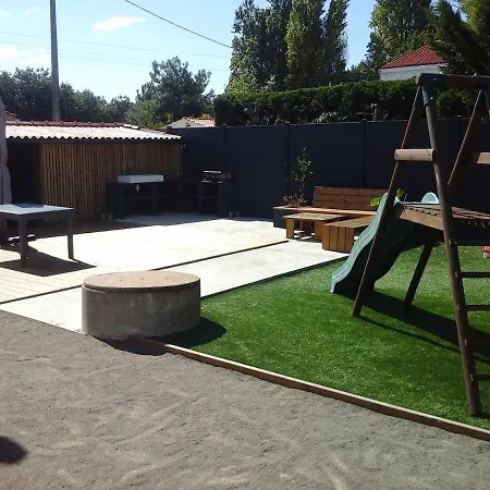 Holiday home Maison Bord De 3
