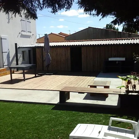 Maison Bord De 3